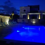 Mas Piralet Ardeche En Pierre Piscine 6*12 Pool House Equipe * Le Garn